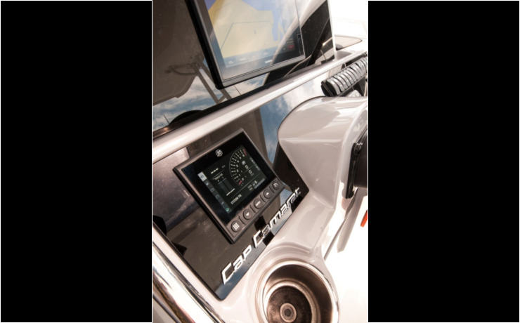 Boat Review: Jeanneau Cap Camarat 10.5 wa Boat Review: Jeanneau Cap Camarat 10.5 wa