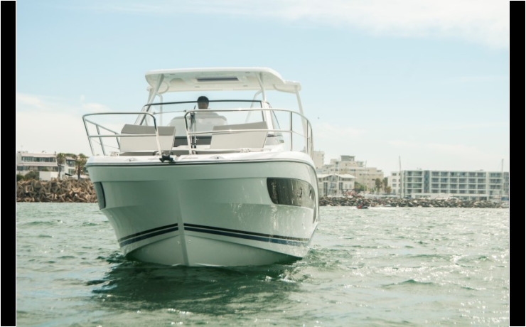 Boat Review: Jeanneau Cap Camarat 10.5 wa Boat Review: Jeanneau Cap Camarat 10.5 wa